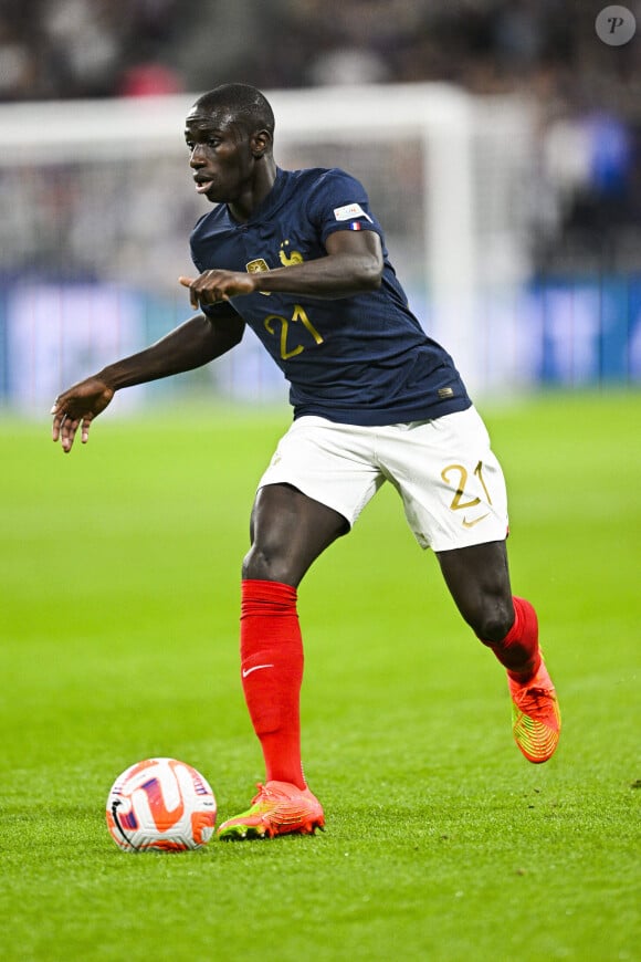 Le défenseur du Real Madrid n'a pas vraiment eu la bonne attitude la dernière fois qu'il a été appelé
 
Ferland Mendy (Fra) - Match de la 5ème et avant-dernière journée de Ligue des nations entre la France et l'Autriche (2-0) au Stade de France à Saint-Denis le 22 septembre 2022.