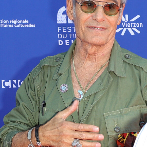 Leur idylle a pris fin après 25 ans de relation.
Gérard Lanvin à la seconde édition du festival du film de Demain au Ciné Lumière à Vierzon, France, le 2 juin 2023. © Coadic Guirec/Bestimage 