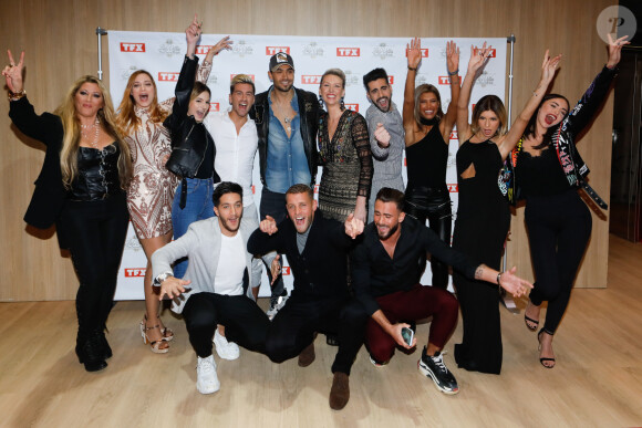 Loana Petrucciani, Jennyfer Chachat, Cloé Cooper, Virgil, Julien Guirado, Lucie Mariotti (la Love Coach), Matthieu Lacroix, Mélanie Dédigama, Sarah Lopez, Jelena, Bastien Munez, Jordan Faelens, Illan - Photocall à l'occasion du lancement de la 4ème saison de l'émission de télé-réalité "La Villa des Coeurs Brisés" à la Tour TF1 à Boulogne-Billancourt, le 3 décembre 2018. © CVS/Bestimage