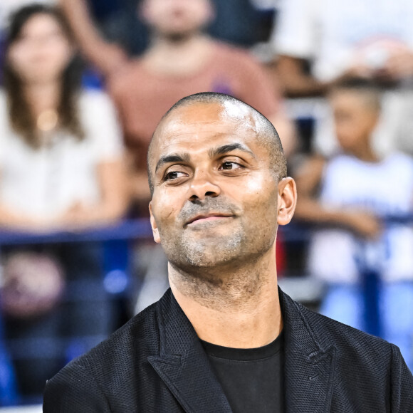 Tony Parker - Basketball Match amical de préparation "France - Tunisie" à Pau, le 31 juillet 2023. 