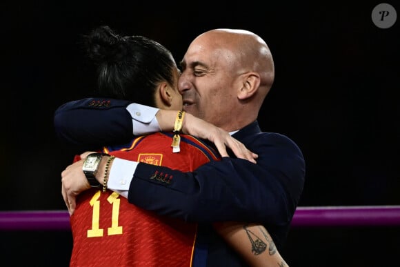 De son côté, Luis Rubiales refuse de quitter son poste

Luis Rubiales et Jenni Hermoso. (Credit Image: © Richard Callis/Sport Press Photo via ZUMA Press)