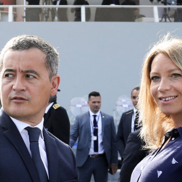 Naissance - Gérald Darmanin est papa pour la deuxième fois d'un petit garçon prénommé Alec - Gérald Darmanin, Ministre de l'intérieur et sa femme Rose-Marie Devillers (enceinte) - Le président français assiste au défilé du 14 juillet 2022, place de la Concorde, Paris, © Stéphane Lemouton / Bestimage  Illustration of the military parade of the 14th of July, french national day, in presence of the president of the french republic, on the place de la Concorde. For theme share the flame, in reference to the resistance and the Olympic flame. Ukraine and Eastern European countries are honored. France, Paris, 2022-07-14. 