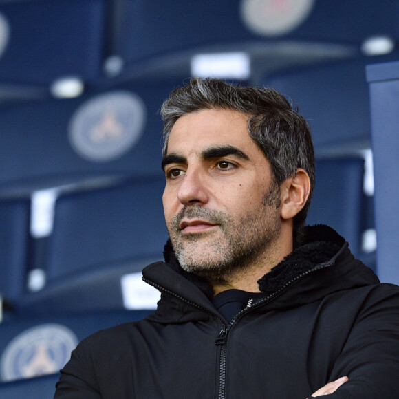 La jeune femme qui accusait l'acteur de viol a de son côté renoncé à déposer une nouvelle plainte contre lui
Ary Abittan assiste au match de Ligue 1 Conforama PSG 5-0 Montpellier au Parc des Princes à Paris le 1 février 2020 © Giancarlo Gorassini / Bestimage 