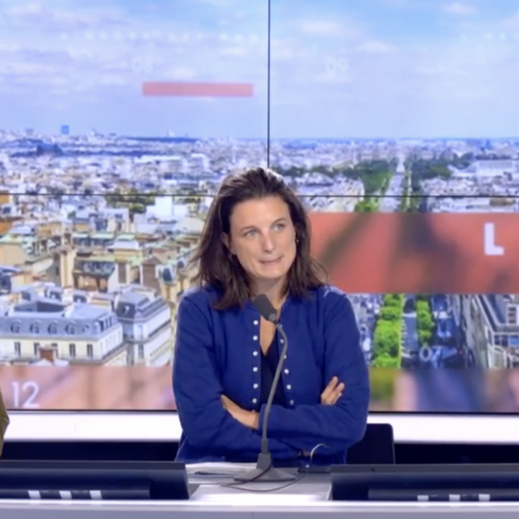 Eugénie Bastié sur le plateau de "L'heure des pros" pour CNews.