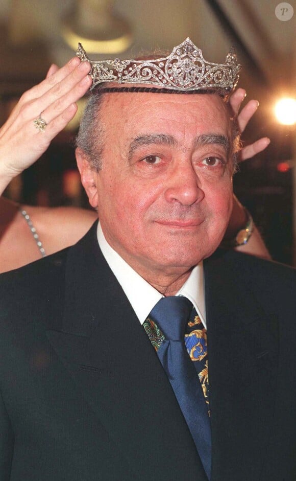 Mohammed Al-Fayed lors de l'ouverture des soldes à Londres.