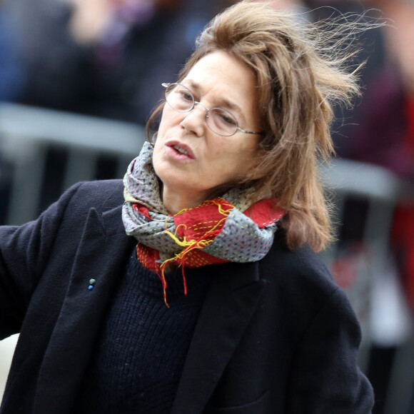 Il lui a écrit une chanson
Info - Jane Birkin , victime d'un petit AVC, annule sa venue à Deauville - Jane Birkin - Obseques de Patrice Chereau en l'eglise Saint-Sulpice a Paris. Le 26 octobre 2013