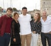 A l'écran, Benjamin Bourgois incarne le lieutenant Alex Levy !
Benjamin Bourgois, Emma Colberti, Aissam Medhem, Mélanie Maudran, Fabrice Deville "Un si grand soleil" - Photocall lors du Festival de la Fiction de La Rochelle. Le 18 septembre 2021 © Christophe Aubert via Bestimage 