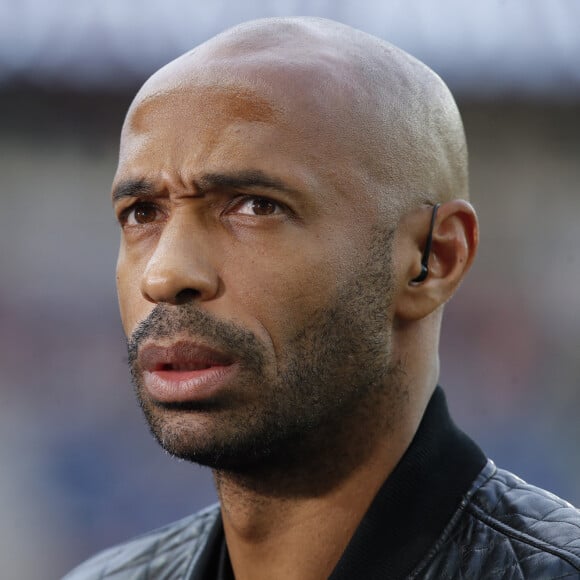 Thierry Henry attaqué par un joueur pour sa personnalité
 
Thierry Henry - Match de football en ligue 1 Uber Eats entre le PSG et Monaco (1-1) au Parc des Princes à Paris.