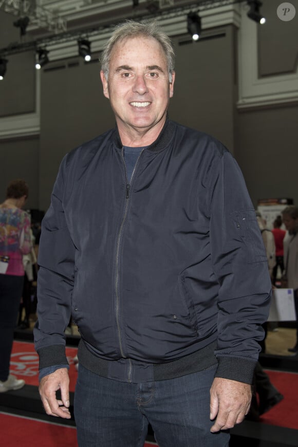 Exclusif - Philippe Risoli lors de la 15ème édition du "Challenge Laurette Fugain - Tournoi des Personnalités" au Grand Palais à Paris. Sous le patronage du Ministère de la Santé, le salon d'Honneur du Grand Palais a accueilli l'Association Laurette Fugain pour célébrer son 15ème anniversaire. Une journée exceptionnelle pendant laquelle entreprises, partenaires, bénévoles, personnalités et grand public ont découvert l'ensemble des animations mises en place et ont pu participer au Challenge Laurette Fugain autour de l'Autre Pétanque®. Paris, le 7 octobre 2017. © Gorassini-Perusseau/Bestimage 