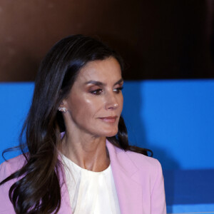 L'épouse de Felipe VI est présidente d’honneur de la branche espagnole de l’UNICEF depuis 2014 mais pas que. 
La reine Letizia d'Espagne assiste à la remise des Prix "Unicef Awards Espagne" à Madrid, le 7 septembre 2023.