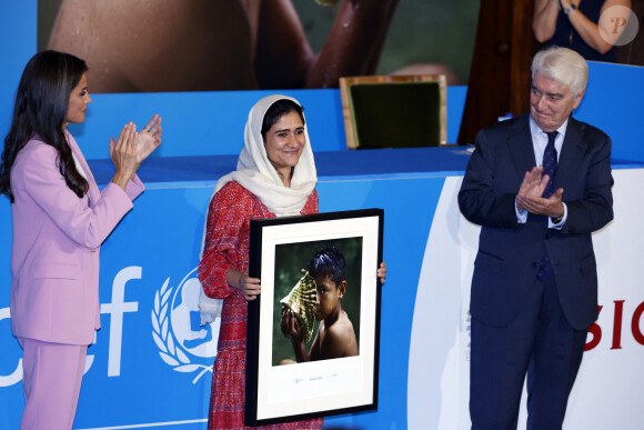 En 2022, elle a été nommée par cette même branche, "Défenseure de la santé mentale des enfants et des adolescents" pour le monde entier. 
La reine Letizia d'Espagne assiste à la remise des Prix "Unicef Awards Espagne" à Madrid, le 7 septembre 2023.