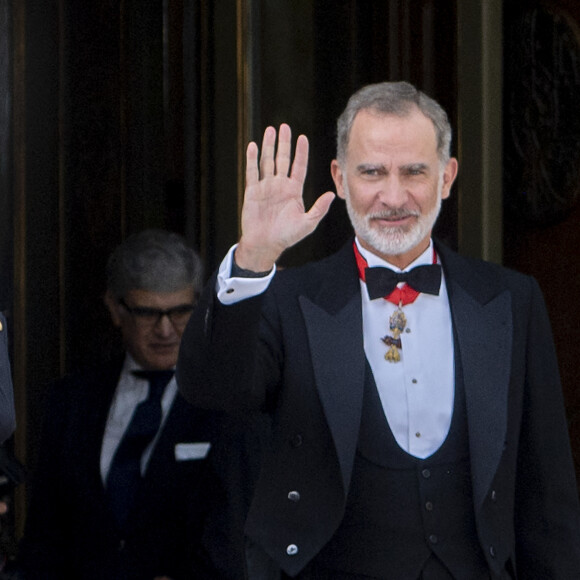 Le roi Felipe VI d'Espagne arrive à l'ouverture de l'année judiciaire 2023/2024, dans la salle plénière de la Cour suprême à Madrid, le 7 septembre 2023.