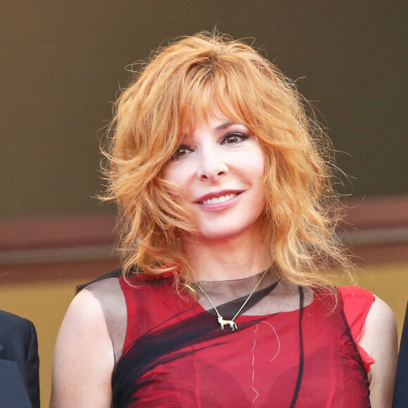 Mylène Farmer - Montée des marches du film " Annette " lors de la cérémonie d'ouverture du 74ème Festival International du Film de Cannes. Le 6 juillet 2021 © Borde-Jacovides-Moreau / Bestimage 