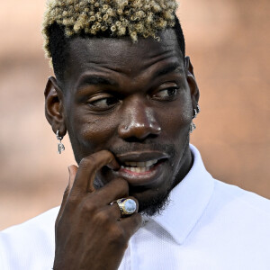 Le footballeur vient d'être suspendu par son club de la Juventus Turin
Info - L'international français de la Juventus Paul Pogba suspendu pour dopage.