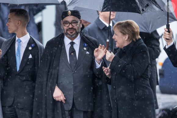 Le roi Mohammed VI du Maroc, son fils Hassan, la chancelière allemande Angela Merkel - Cérémonie internationale du centenaire de l'Armistice du 11 novembre 1918 à l'Arc de Triomphe à Paris © Cyril Moreau / Bestimage