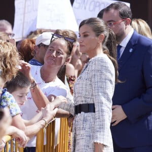 La reine Letizia d'Espagne préside avec les étudiants l'ouverture du Cours de Formation Professionnelle 2023/2024 au Centre de Formation Professionnelle Intégrée en Communication, Image et Son (CISLAN) à Langreo, Asturies, Espagne, le 13 septembre 2023. © Action Press/Bestimage 