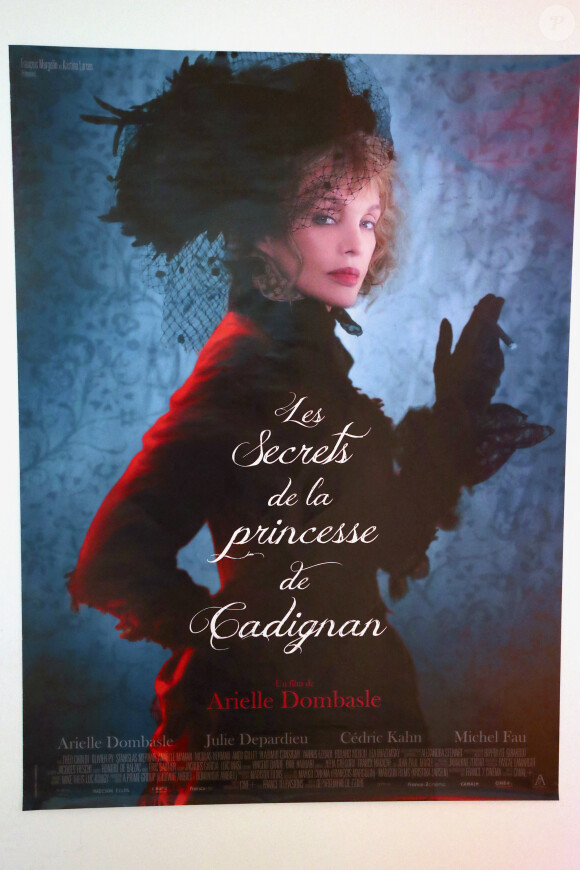 Dans ce long-métrage, elle incarne la fameuse princesse, belle séductrice, Don Juan au féminin qui rêve de trouver le grand amour.
Exclusif - L'affiche du Film - Avant-première du film "Les Secrets de la Princesse de Cadignan" au CNC à Paris le 5 septembre 2023. © Bertrand Rindoff / Bestimage