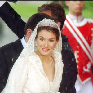Letizia Ortiz et son père - Mariage du prince Felipe d'Espagne et de Letizia Ortiz à Madrid, 22 mai 2004.