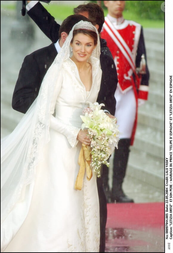 Letizia Ortiz et son père - Mariage du prince Felipe d'Espagne et de Letizia Ortiz à Madrid, 22 mai 2004.