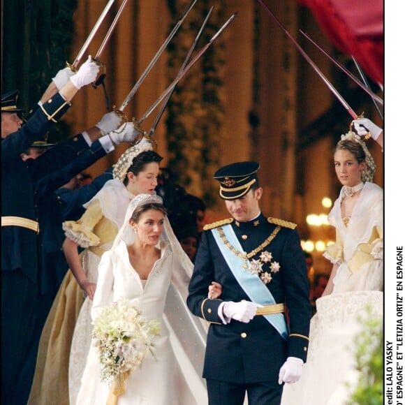 Letizia Ortiz et le prince Felipe - Mariage du prince Felipe d'Espagne et de Letizia Ortiz à Madrid, 22 mai 2004.