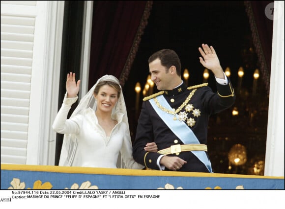 Letizia Ortiz et le prince Felipe - Mariage du prince Felipe d'Espagne et de Letizia Ortiz à Madrid, 22 mai 2004.