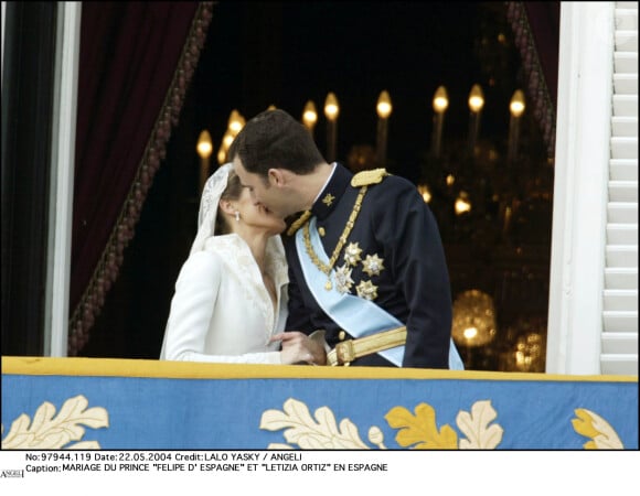 Letizia Ortiz et le prince Felipe - Mariage du prince Felipe d'Espagne et de Letizia Ortiz à Madrid, 22 mai 2004.