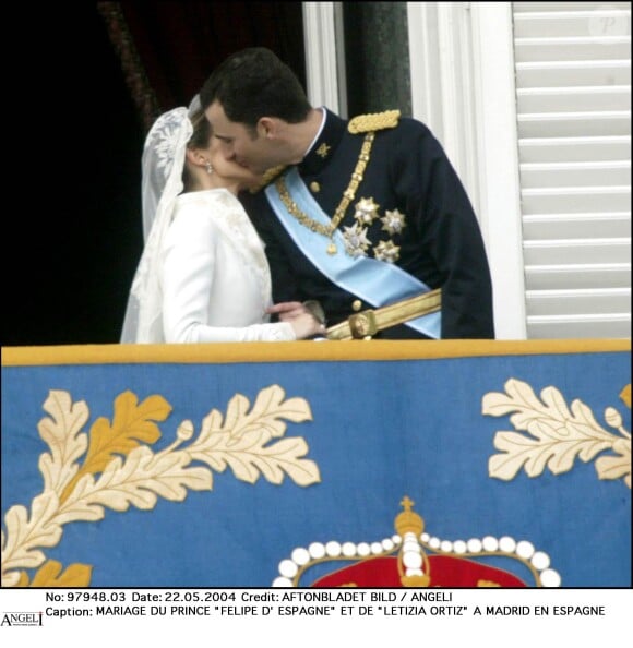 Letizia Ortiz et le prince Felipe - Mariage du prince Felipe d'Espagne et de Letizia Ortiz à Madrid, 22 mai 2004.