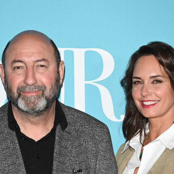 Kad Merad et sa femme Julia Vignali - Avant-première du film "La Vie pour de vrai" au cinéma Pathé Wepler à Paris, le 18 avril 2023.