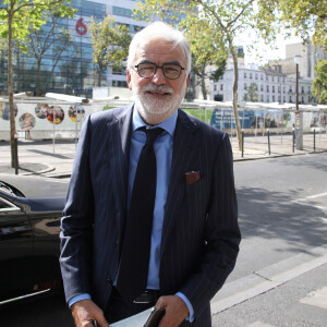 Exclusif - Pascal Praud à la sortie des studios RTL à Neuilly-sur-Seine le 21 septembre 2020.