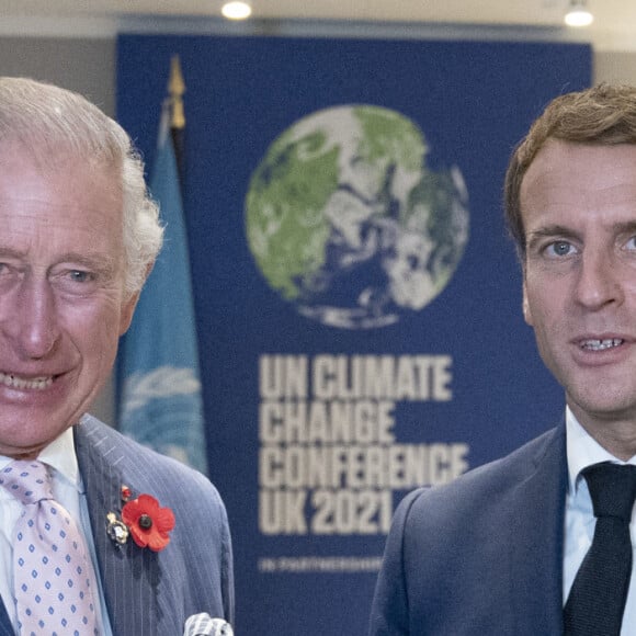 Le président Emmanuel Macron et le prince Charles prince de Galles lors du sommet de la COP26 à Glasgow le 1er novembre 2021. © Photoshot / Panoramic / Bestimage 