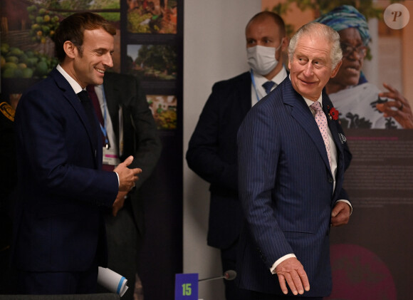 Le président français, Emmanuel Macron et le prince Charles, prince de Galles - Le président de la République française Emmanuel Macron lors de la réunion Great Green Wall lors de la Cop26 à Glasgow (1er - 12 novembre 2021). Le 1er novembre 2021. 