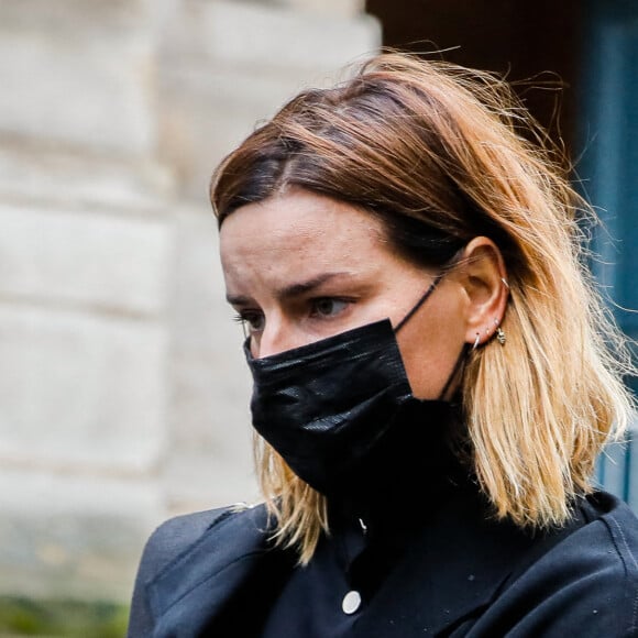 Fauve Hautot - Arrivées aux Obsèques du danseur étoile Patrick Dupond en l'église Saint-Roch à Paris, France, le 11 mars 2021.