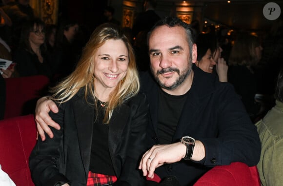 Pour son travail de comédien, François-Xavier Demaison passe évidemment du temps à Paris.
François-Xavier Demaison et sa femme Anaïs Tihay - Inauguration de la statue de cire de "Audrey Fleurot" au musée Grévin à Paris le 16 mars 2023. © Coadic Guirec/Bestimage