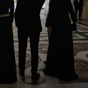 Camilla Parker Bowles, reine consort d'Angleterre, Le roi Charles III d'Angleterre, Le président Emmanuel Macron, Brigitte Macron - Le président Emmanuel Macron et sa femme visitent la chapelle du château de Versailles avec le roi et la reine d'Angleterre avant le dîner d'état dans la galerie des Glaces le 20 septembre 2023. © Eric Tschaen / Pool / Bestimage