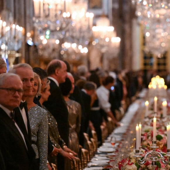 Toast et discours lors du dîner d'Etat au château de Versailles en l'honneur de la visite officielle du roi et de la reine d'Angleterre en France le 20 septembre 2023.