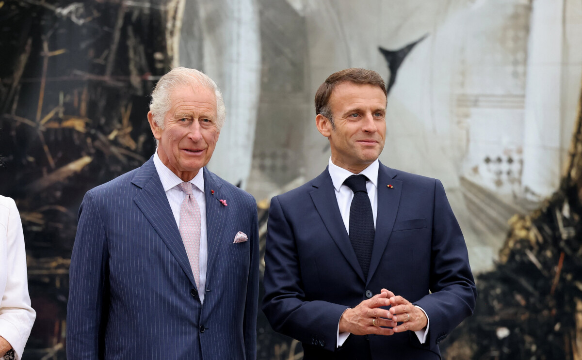 Photo Le Président De La République Française Emmanuel Macron Et Le