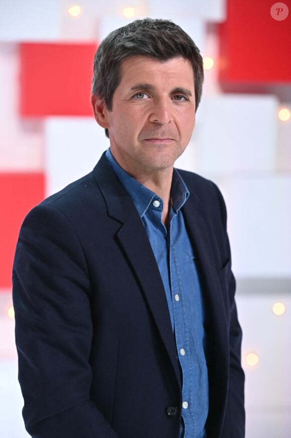 Exclusif - Thomas Sotto - Enregistrement de l'émission "Vivement Dimanche", présentée par M.Drucker et diffusée le 17 octobre sur France 2 © Guillaume Gaffiot / Bestimage 