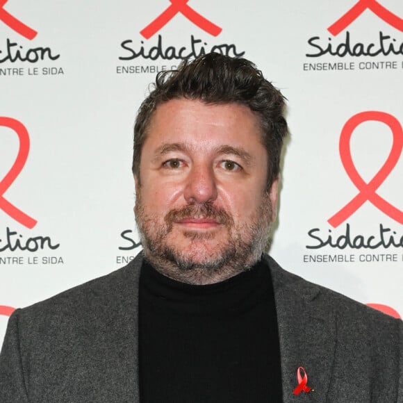 D'après les informations du "Parisien", le populaire animateur de France 2 a été volé chez lui dans la nuit de mardi à mercredi.
Bruno Guillon - Soirée de lancement du Sidaction 2022 à la salle Wagram à Paris le 7 mars 2022. © Coadic Guirec/Bestimage