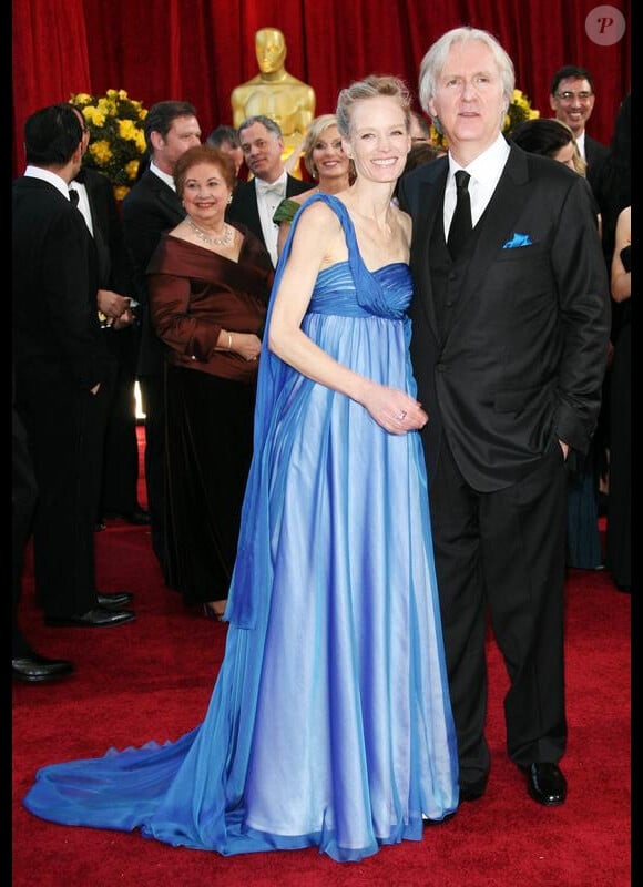 Suzy Amis et James Cameron lors de la cérémonie des Oscar, le 7 mars 2010 à Los Angeles
