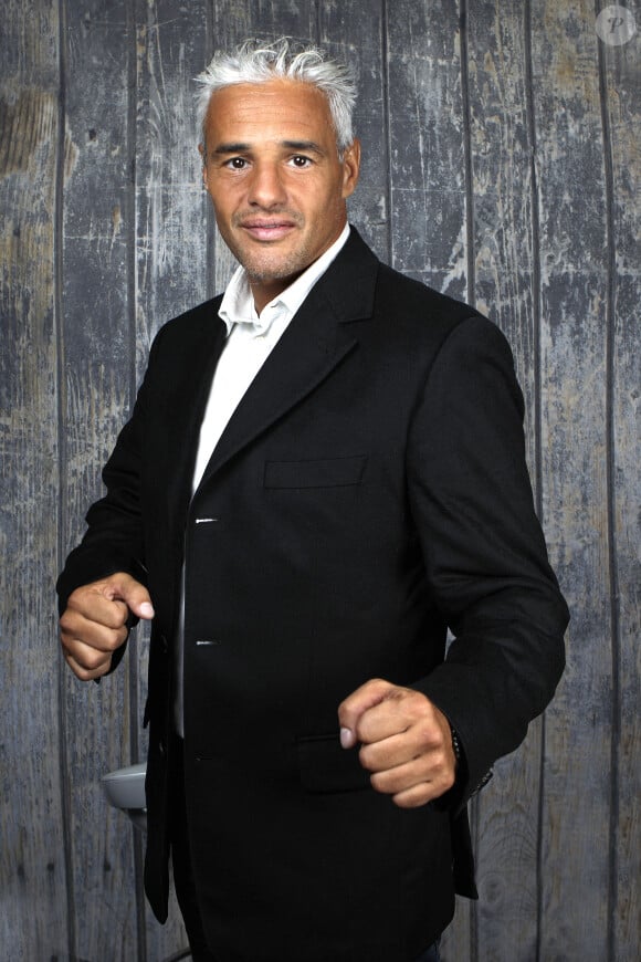 Farid Khider est un ancien champion de boxe
Portrait de Farid Khider, lors de l'enregistrement de l'émission "L'Instant de Luxe". Le 10 mars 2022 © Cédric Perrin / Bestimage