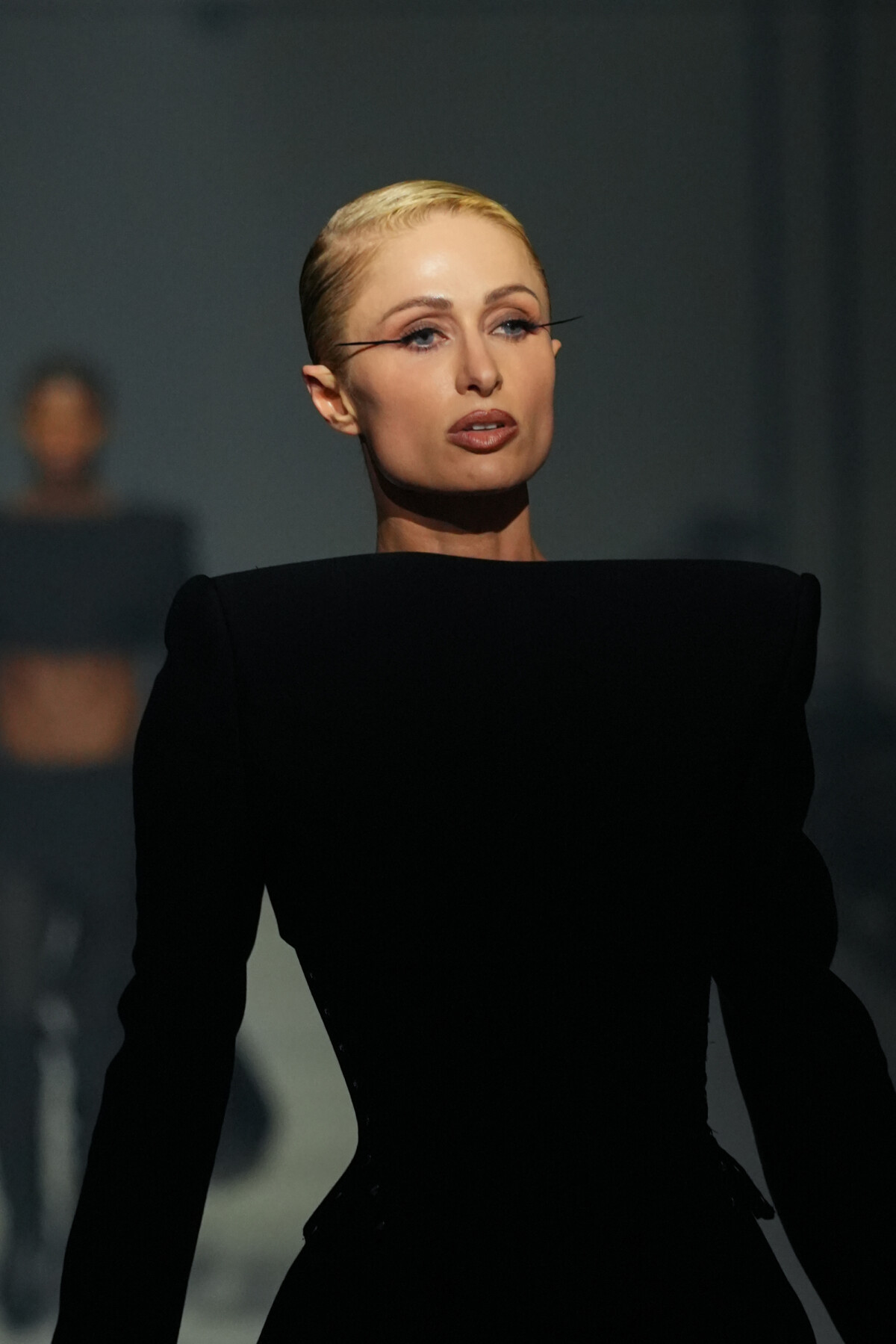 Photo Paris Hilton Défilé Mugler, collection prêtàporter