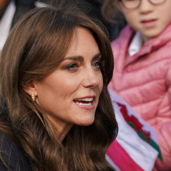 Le prince William, prince de Galles, et Catherine (Kate) Middleton, princesse de Galles, en visite au pavillon Grange à Cardiff, le 3 octobre 2023. L'objectif est de rencontrer des membres des aînés de Windrush Cymru, de Black History Cymru 365 et du Forum des jeunes des minorités ethniques du Pays de Galles, et entendre parler de la contribution de la génération Windrush à la Communauté galloise et découvrir comment les jeunes membres d'une minorité ethnique créent un changement positif au Pays de Galles. 