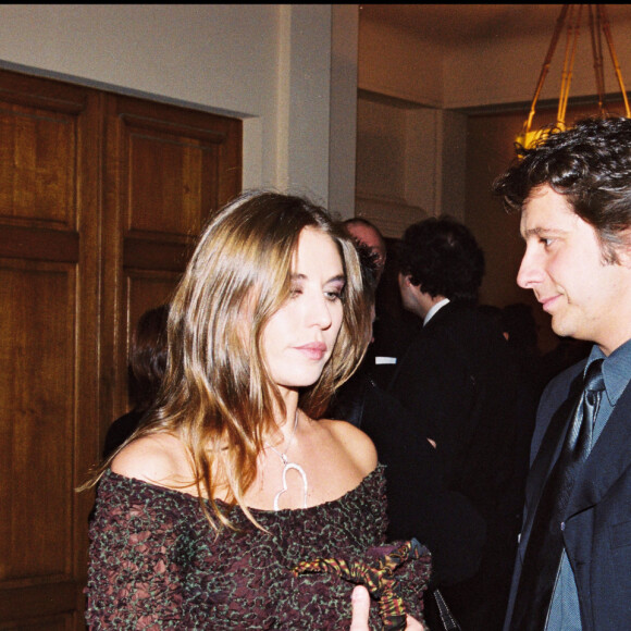 Laurent Gerra et Mathilde Seigner lors des César 2000