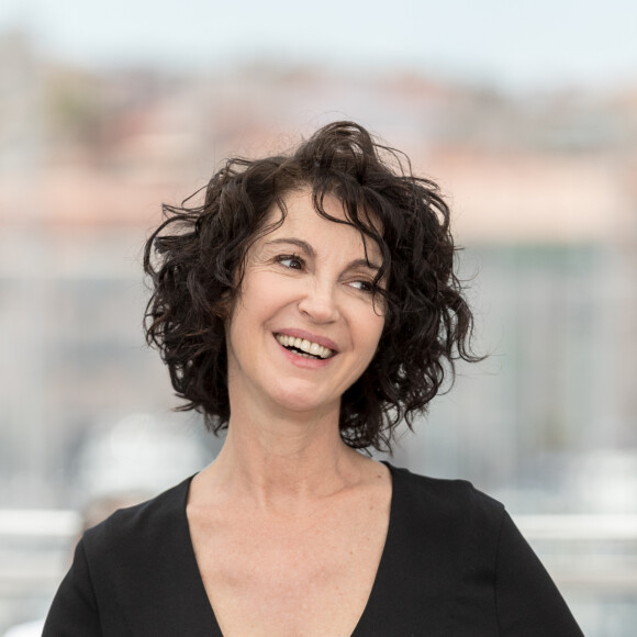 Zabou Breitman au photocall du film Les hirondelles de Kaboul (Un certain regard) lors du 72ème Festival International du film de Cannes. Le 16 mai 2019 © Jacovides-Moreau / Bestimage