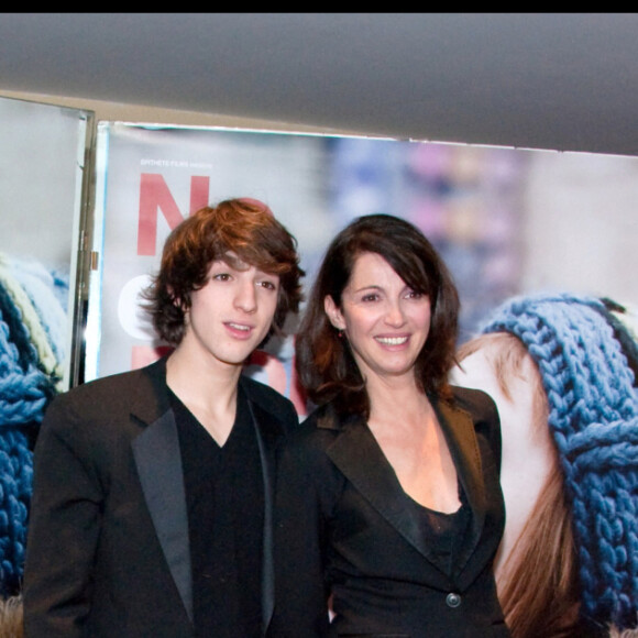 Zabou Breitman et son fils Antonin Chalon lors de la première du film No et moi