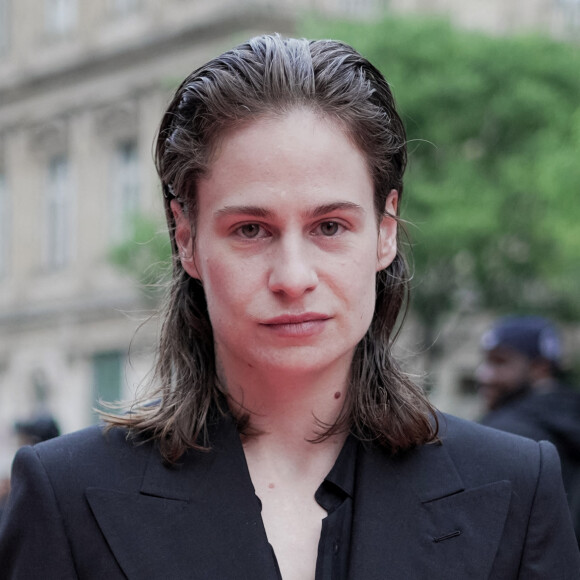 Héloïse Adélaïde Letissier (Christine and the Queens, Redcar) - Arrivées à la première cérémonie des Flammes, dédiée au rap au Théâtre du Châtelet à Paris. Le 11 mai 2023 © Veeren / Bestimage 