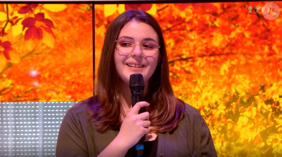 Très fière, Jessica est d'un immense soutien pour Emilien.
Emilien est le nouveau maître de midi dans "Les 12 Coups de midi" sur TF1, avec Jean-Luc Reichmann.