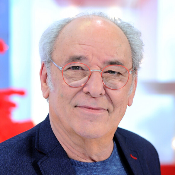 Maxime Le Forestier a été victime d'un malaise sur scène
Exclusif - Maxime Le Forestier - Enregistrement de l'émission "Vivement Dimanche" présentée par M.Drucker et diffusée sur France 2. © Guillaume Gaffiot / Bestimage 