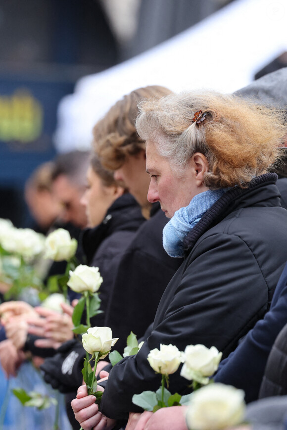 Obsèques de Dominique Bernard, enseignant, tué dans la cour de son collège-lycée par un ancien élève radicalisé, en la cathédrale de Arras, place des héros le 19 octobre 2023.  © Dominique Jacovides / Bestimage 