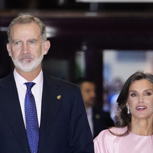 La princesse Leonor, le roi Felipe VI, la reine Letizia et la princesse Sofia - La famille royale d'Espagne lors du traditionnel concert la veille de la cérémonie des "Princesa de Asturias Awards" à Oviedo. Le 19 octobre 2023 